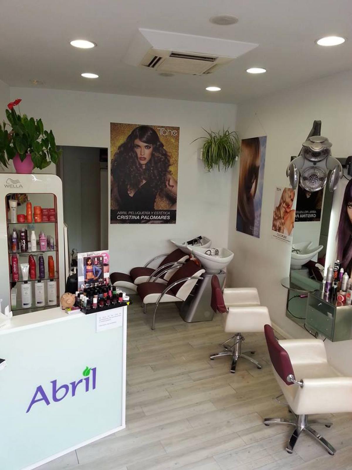 Abril Peluquería